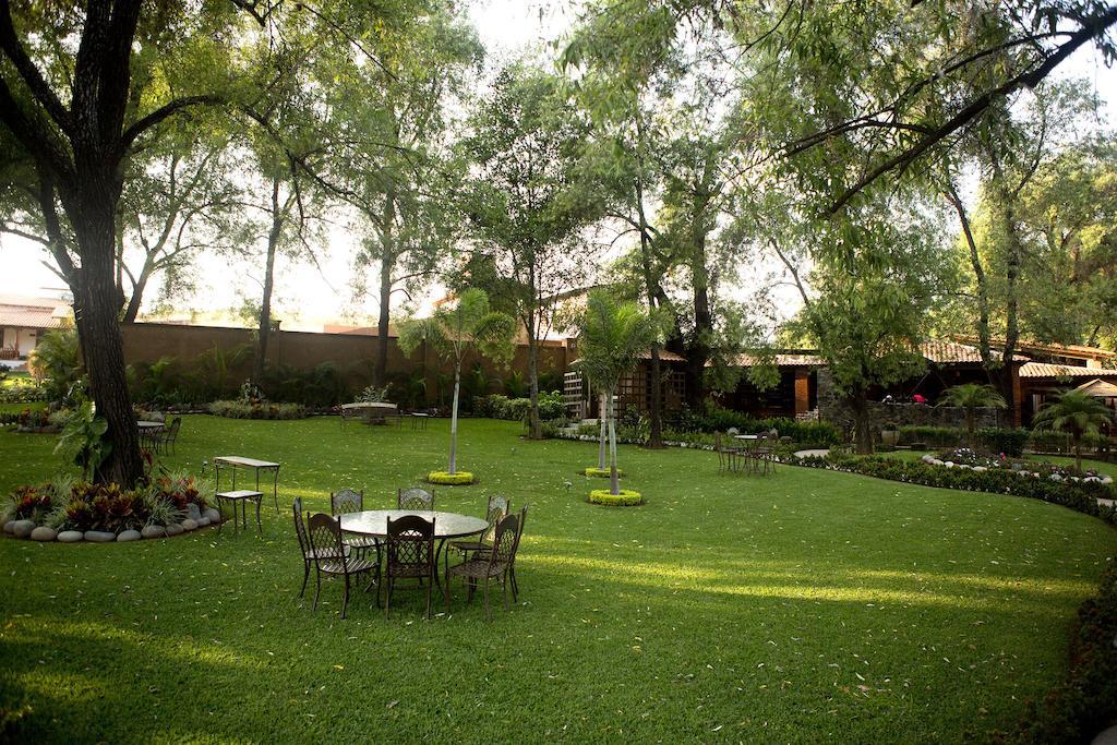 Quinta Sauz Hotel Tacámbaro de Codallos Exterior foto