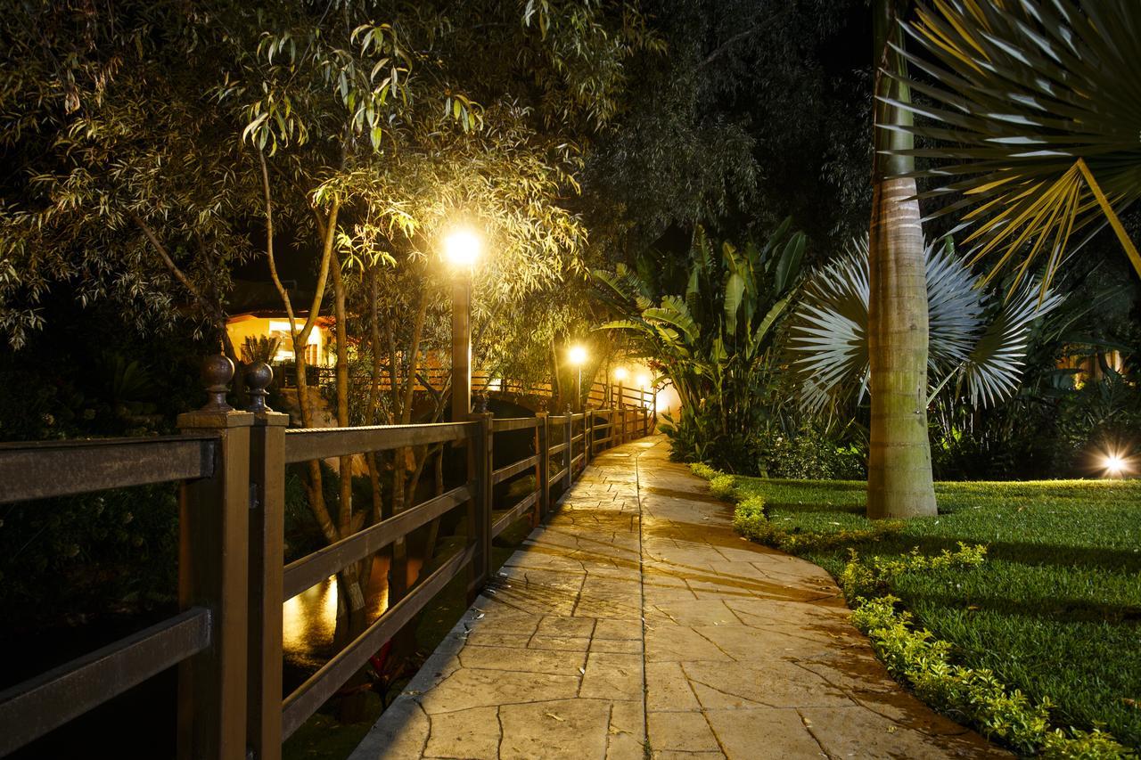 Quinta Sauz Hotel Tacámbaro de Codallos Exterior foto