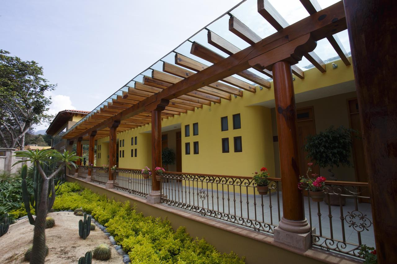 Quinta Sauz Hotel Tacámbaro de Codallos Exterior foto